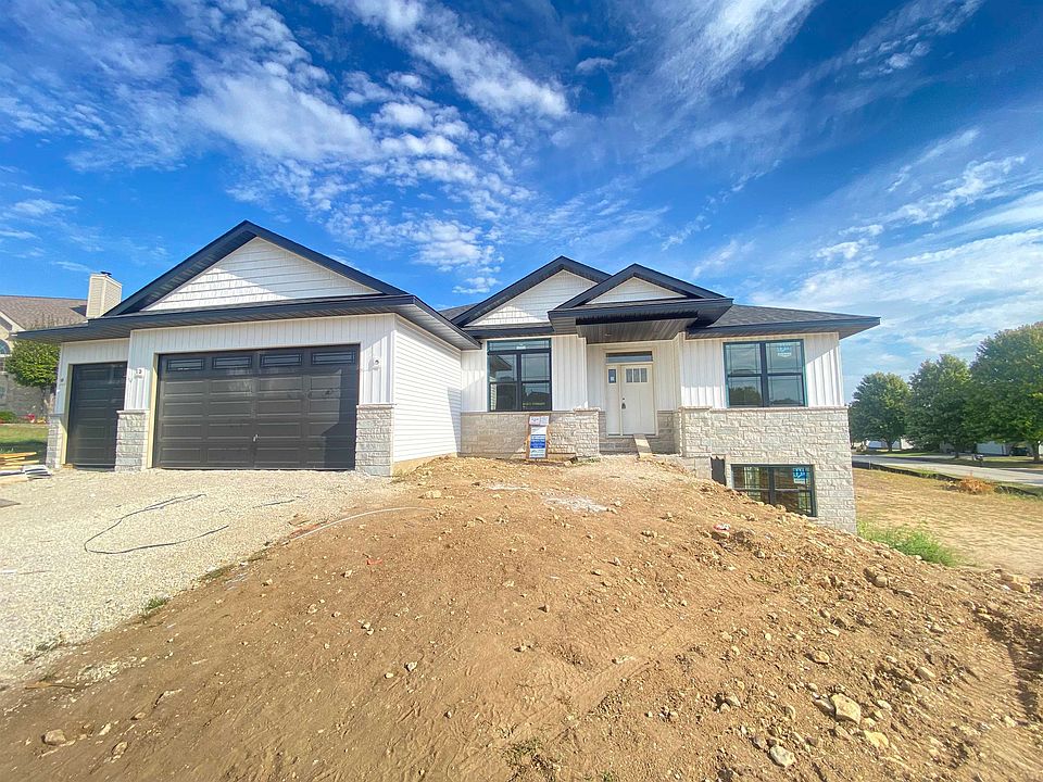 391 Teaberry Ct, Roscoe, IL 61073 MLS 202302163 Zillow