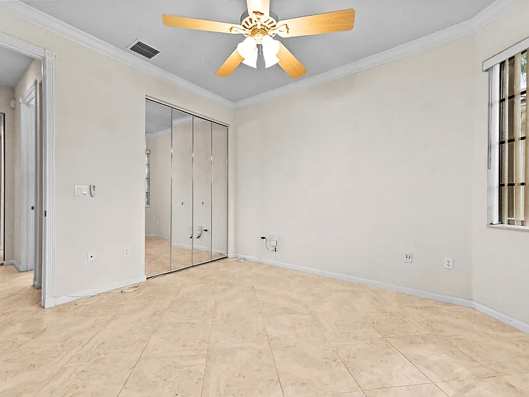 6823 Fabiano Cir — Photo 9