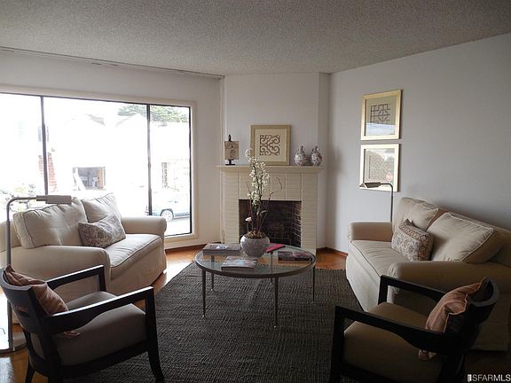 3rd image of 2215 47th Ave