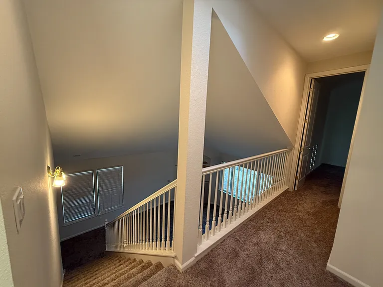 2583 Meadow Ln — Photo 16