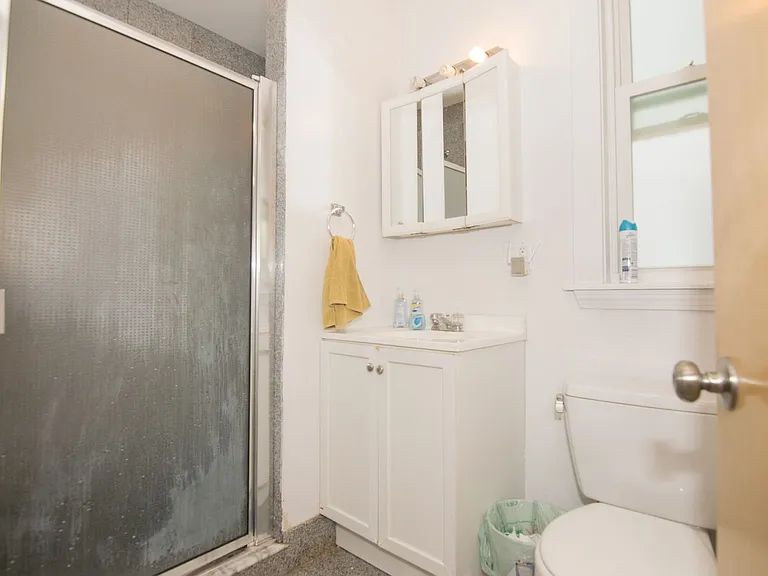 40 Newton St #C2 — Photo 3
