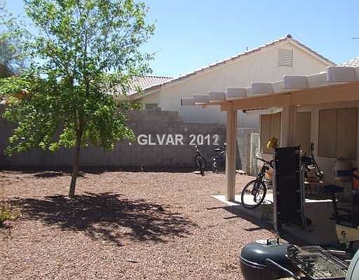 2nd image of 1076 Blue Lantern Dr
