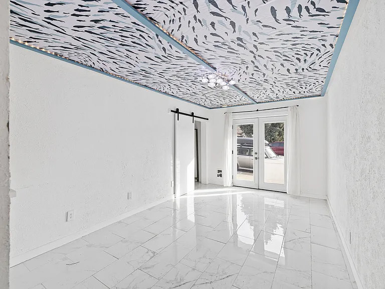 503 N 2nd St #6 — Photo 6