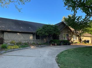 10742 S Sandusky Ave, Tulsa, OK 74137