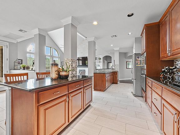 5th image of 3008 Lombardi Way