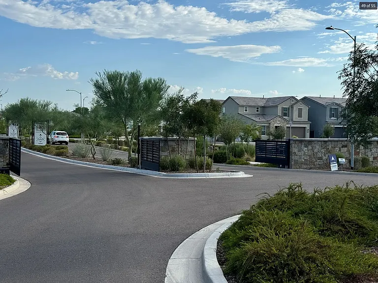 4810 E Helena Dr — Photo 38