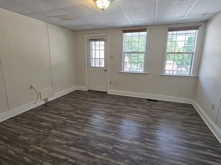 24 N Kister St — Photo 1