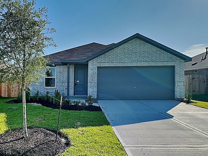 1st image of 425 Texas Pecan Dr