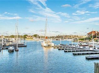 406 Harborside Way, Kemah, TX 77565