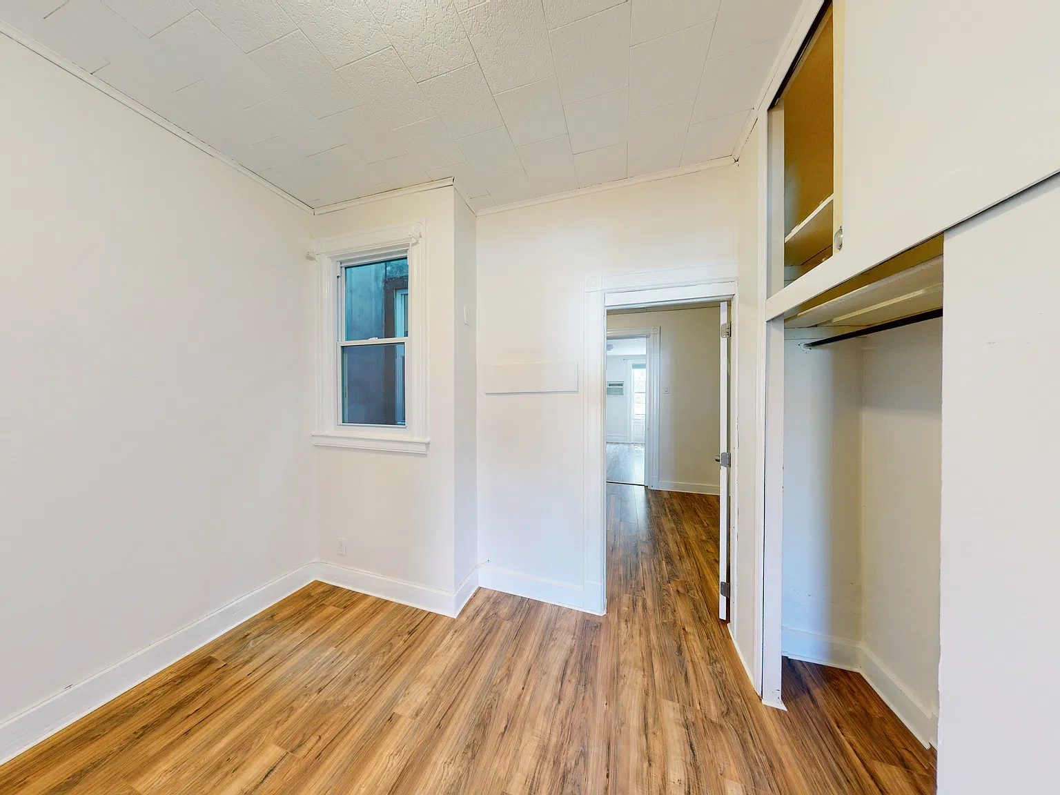 239 Withers Street — Photo 4