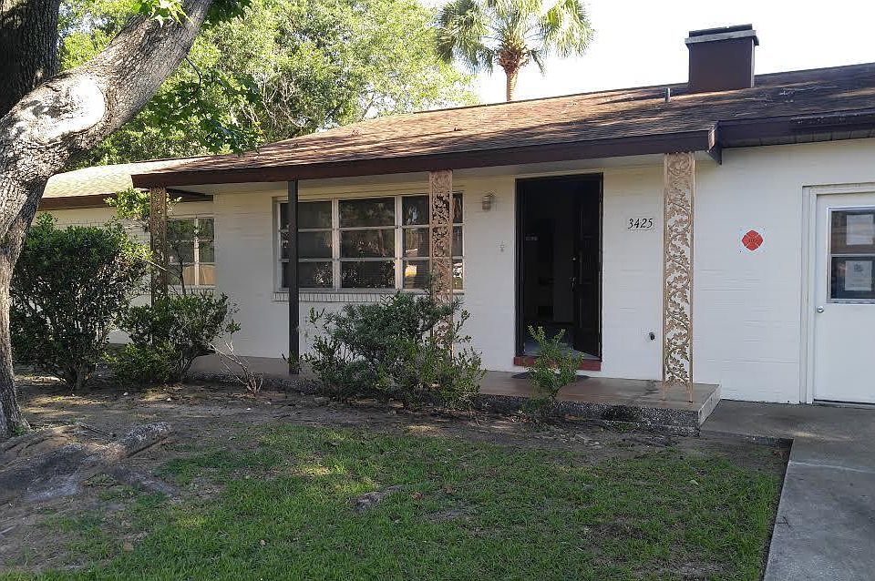 1st image of 3425 NE 10th St