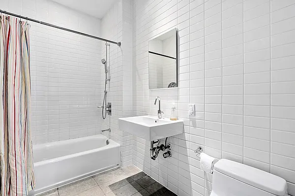 Rented by Christie's International Real Estate Group, LLC | media 24