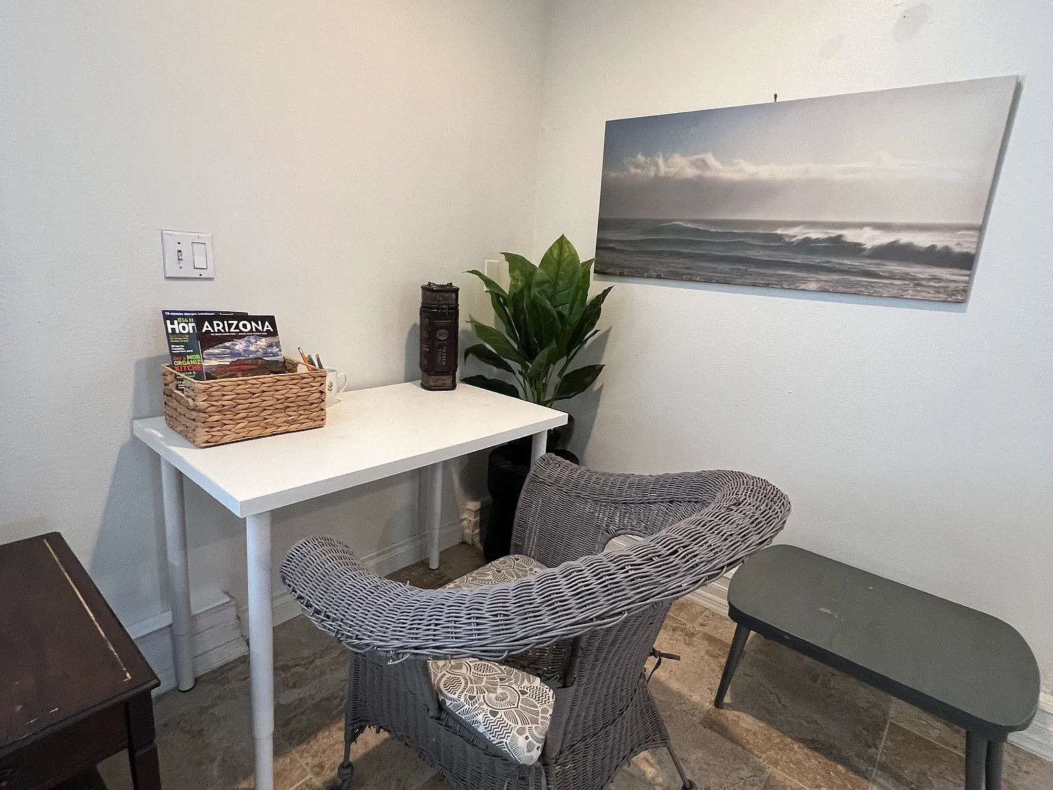 2215 San Francisco Ave — Photo 2