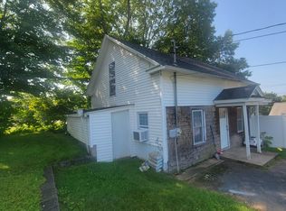 3 Brompton St, Sanford, ME 04073
