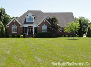 212 Blaine Cir, Shelbyville, TN 37160