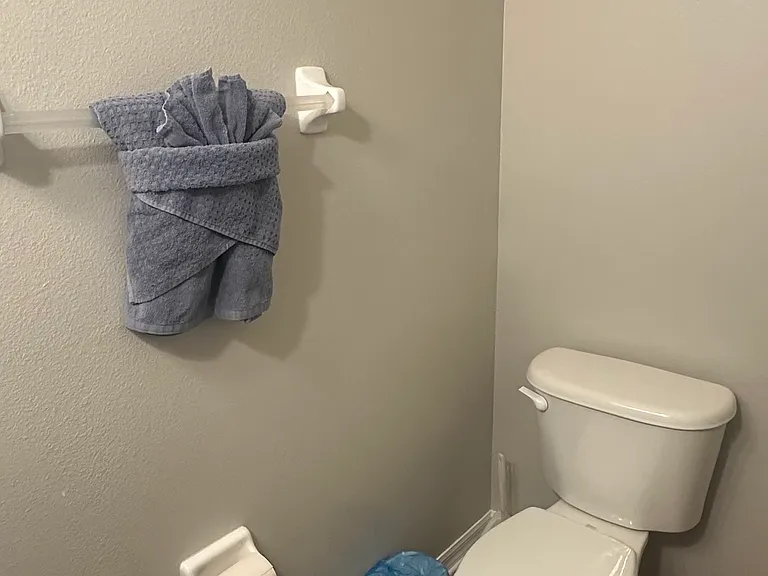 8404 Crystal Cove Loop — Photo 1