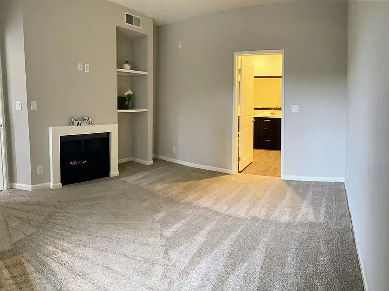 Apartments in Hollywood, CA - The Summit Livingroom with fireplace