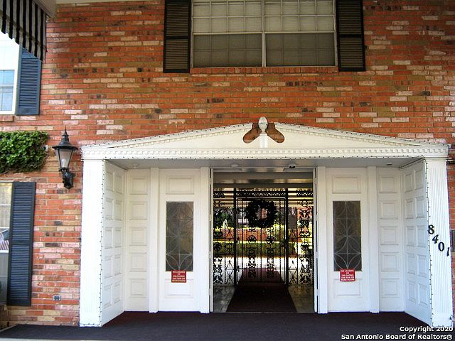 1st image of 8401 N New Braunfels Ave #123A