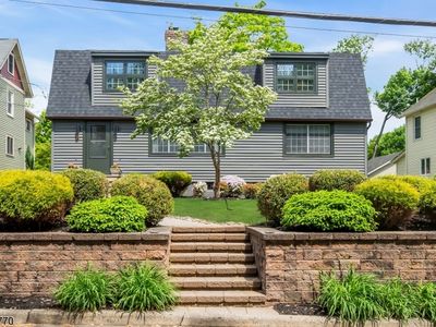 8 Prospect St, Peapack, NJ, 07977