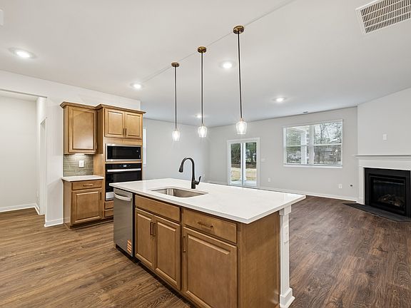 7th image of this home