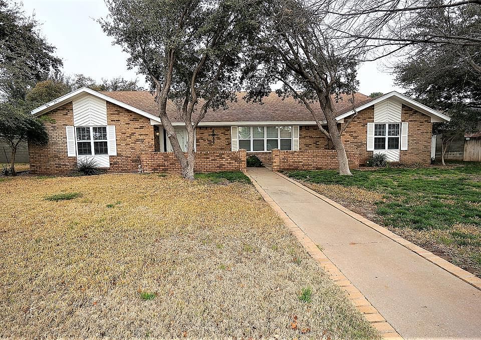 1st image of 9 Brittany Ln