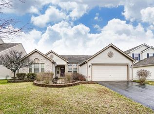 421 Rocky Springs Dr, Blacklick, OH 43004