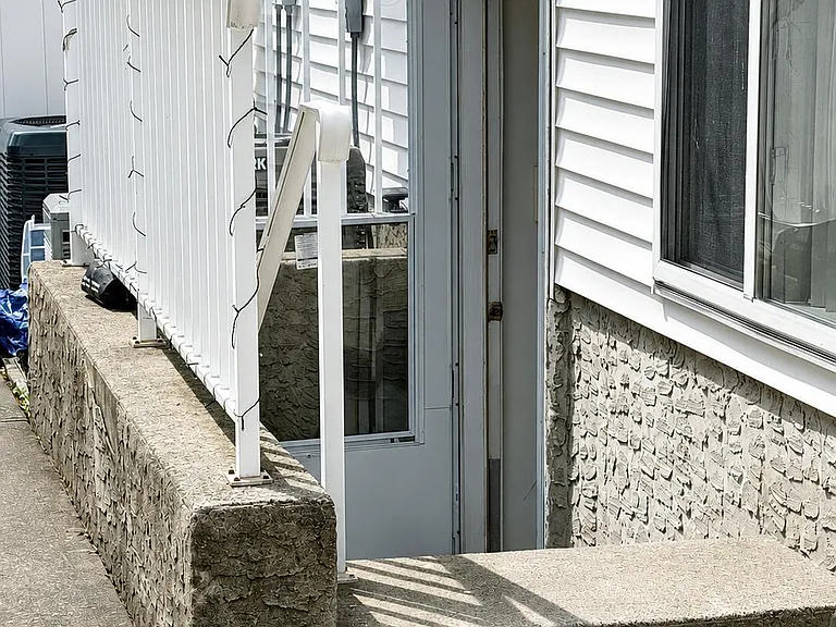 146 Bayview Ln #2 — Photo 1