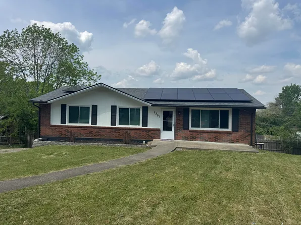 1301 Swoonalong Ct, Lexington, KY 40517