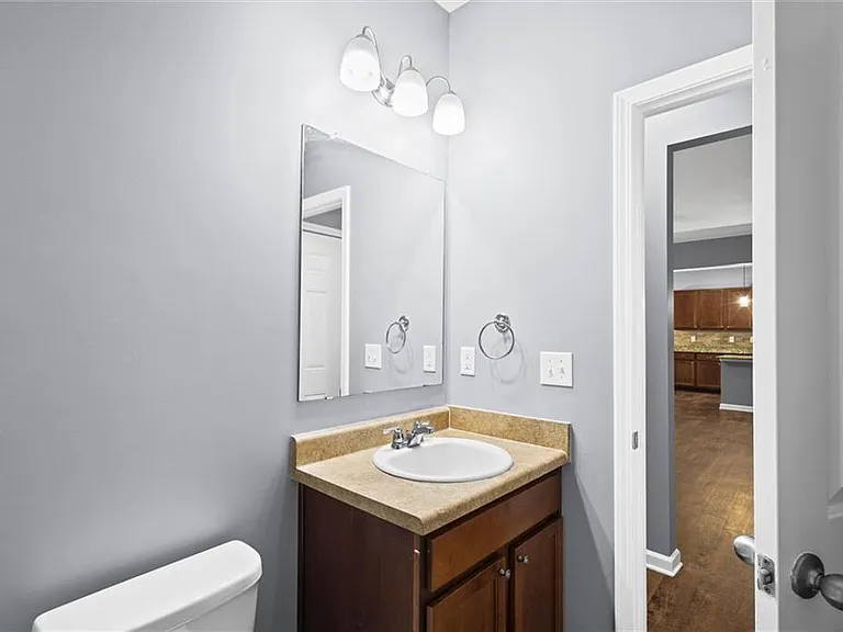407 Aviary Ln — Photo 31