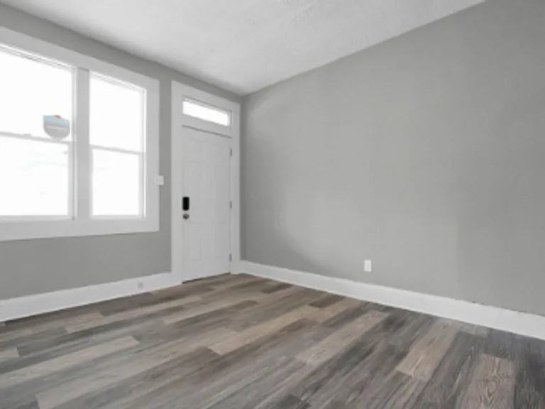 67-69 S Terrace Ave #69 — Photo 5