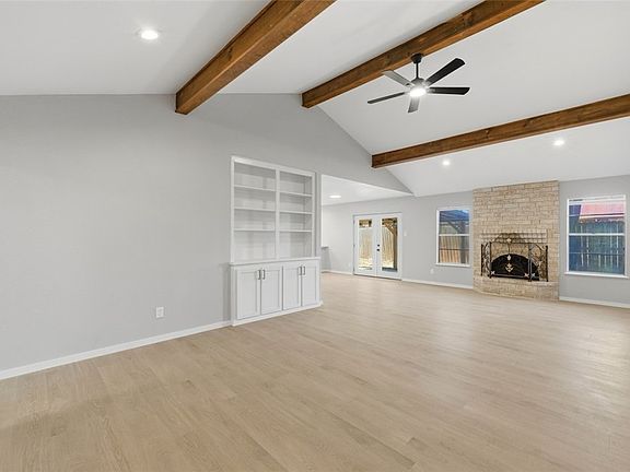 4th image of 2411 Amistad St