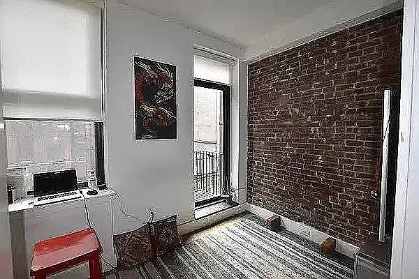 Rented by REAL New York | media 9