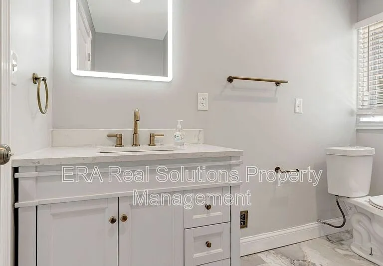2101 Ohio Ave — Photo 13