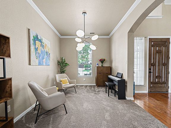 4th image of 4128 New Hope Ct