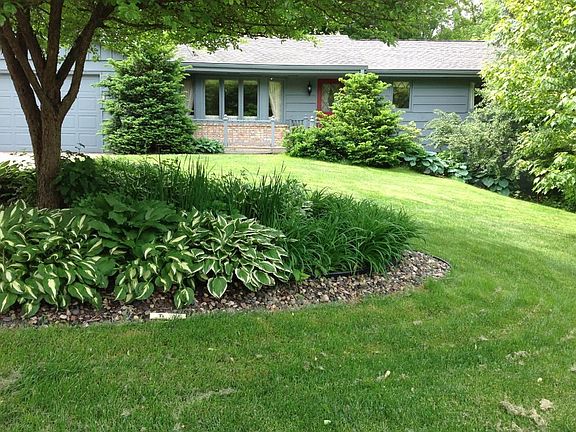 2nd image of 1109 Lacota Ln