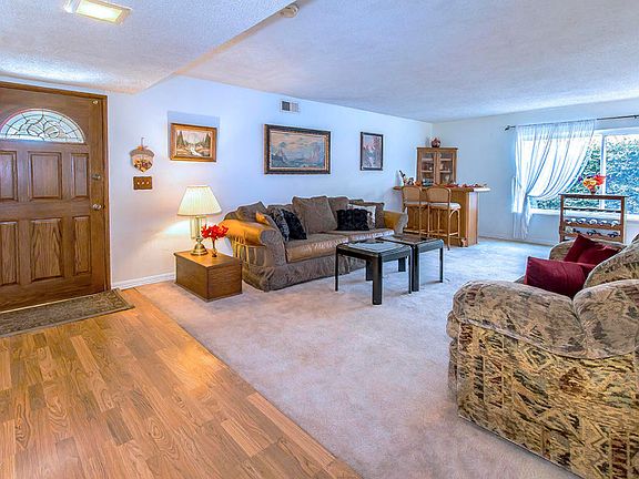 5th image of 2246 N Parker Ct
