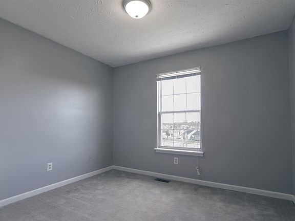 4th image of 3824-3826 Sugar Creek Dr