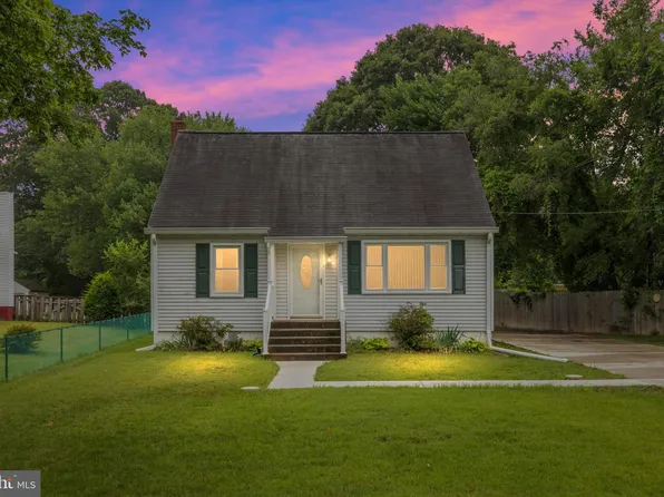 1213 Pekin Rd, Pasadena, MD 21122