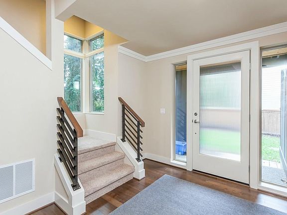 2nd image of 14892 NE 17th Pl