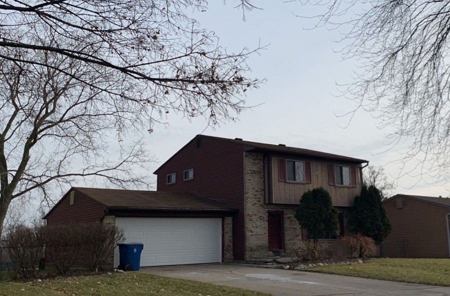 1st image of 9208 Ascot Dr