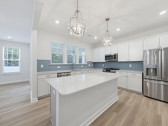 4th image of 1203 Westerland Way #26