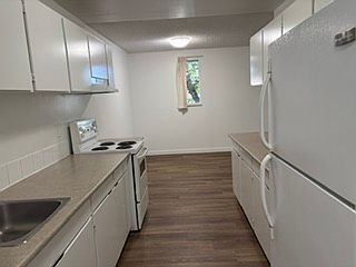1st image of 8351 Bennett Rd #305