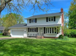 29298 Sunset Dr, Westlake, OH 44145