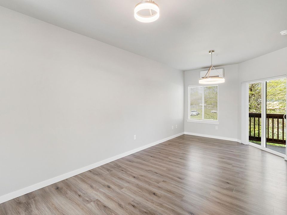 2 Bedroom Townhome