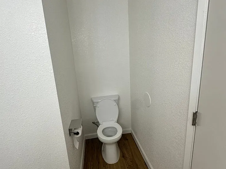 547 De Leon Dr — Photo 23