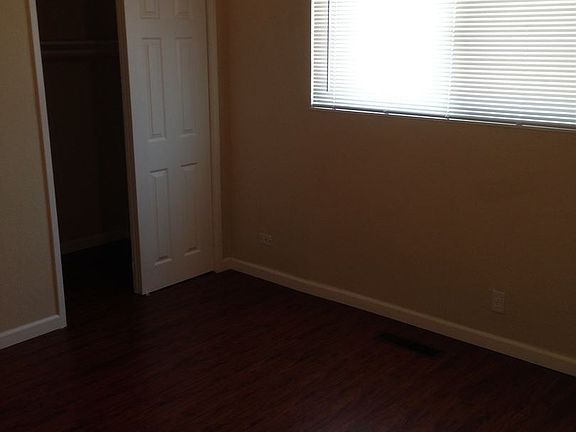 5th image of 530 San Remo St