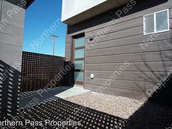 5th image of 6262 Transmountain Dr APT 20