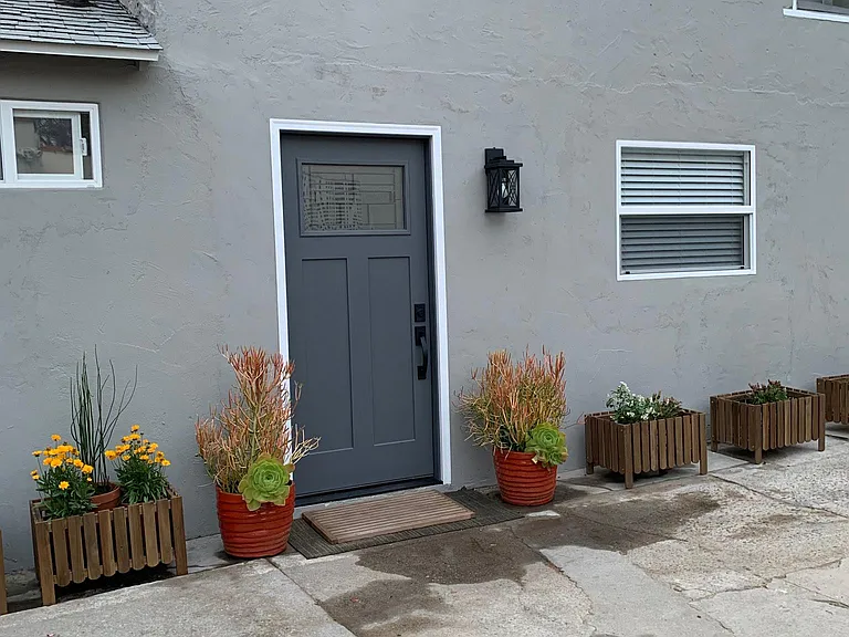 941 N La Jolla Ave #REAR — Photo 12
