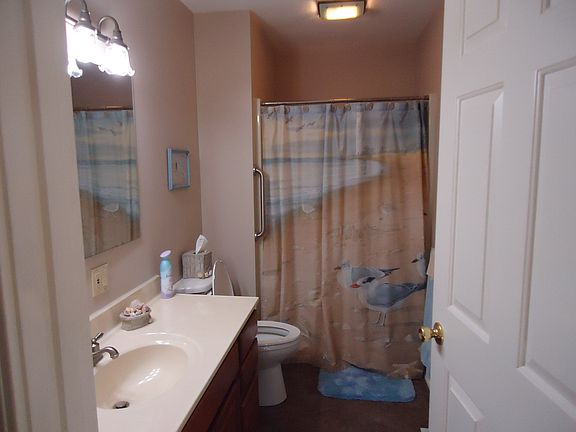 2nd image of 500 S Ellis Dr