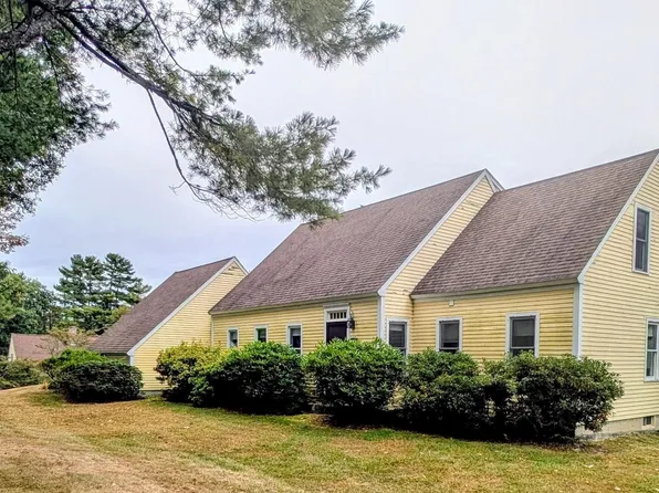 33 Stonewyck Lane, Damariscotta, ME 04543